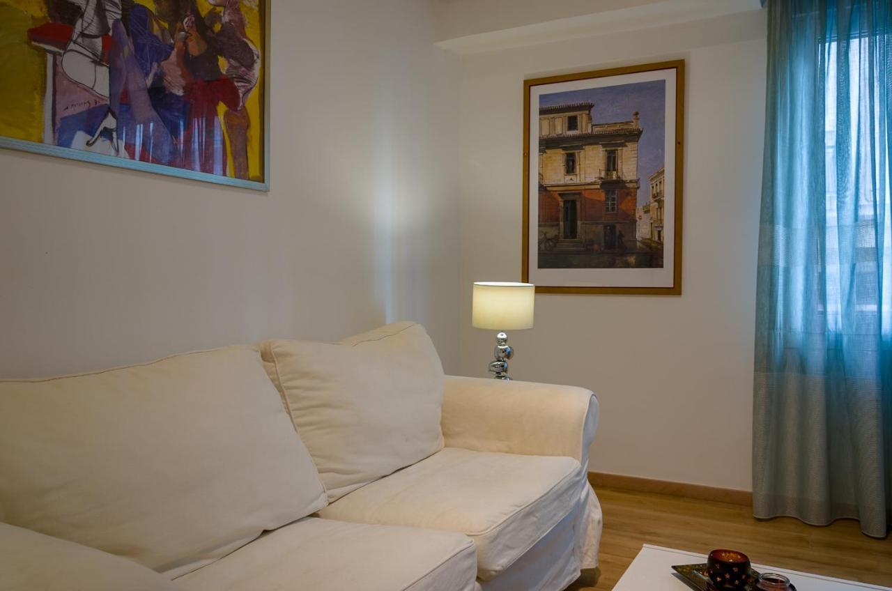 Nice 1Bd Apartment Close To Metro Station Ampelokipoi Athens Exterior photo