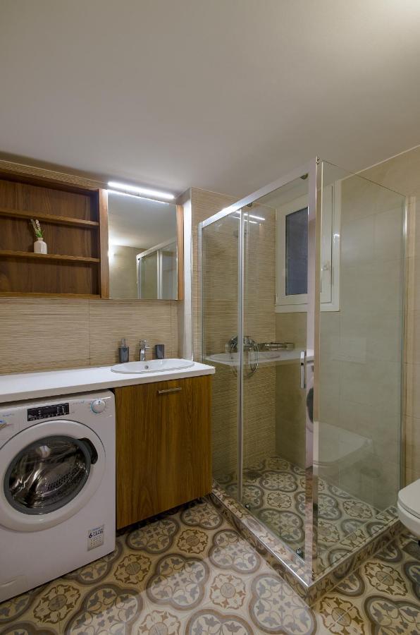 Nice 1Bd Apartment Close To Metro Station Ampelokipoi Athens Exterior photo