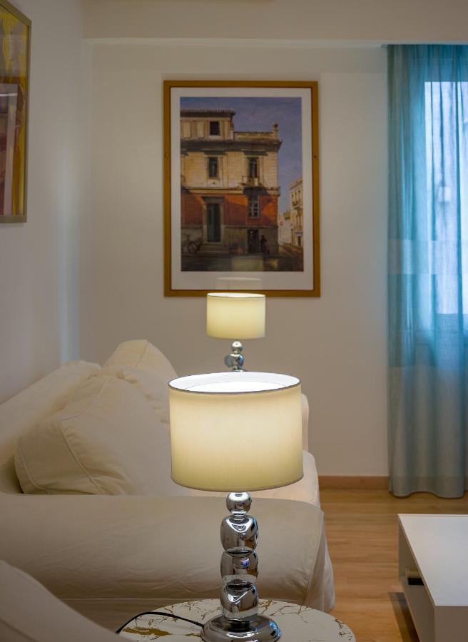 Nice 1Bd Apartment Close To Metro Station Ampelokipoi Athens Exterior photo